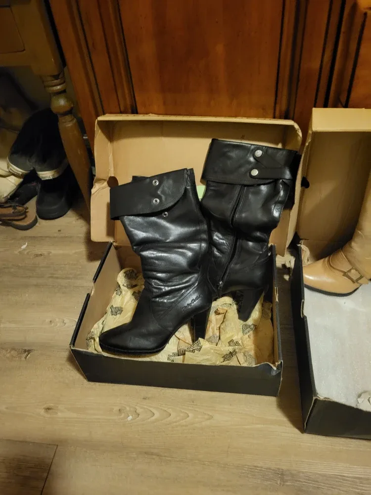 Harley Davidson Leather Heeled Boots image indicator(7)