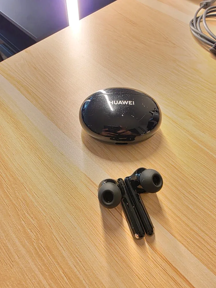 Huawei FreeBuds 4i image indicator(2)