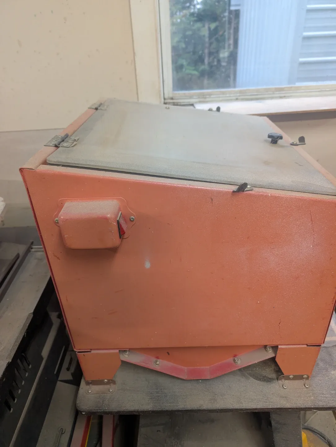 Sandblasting Cabinet image indicator(2)