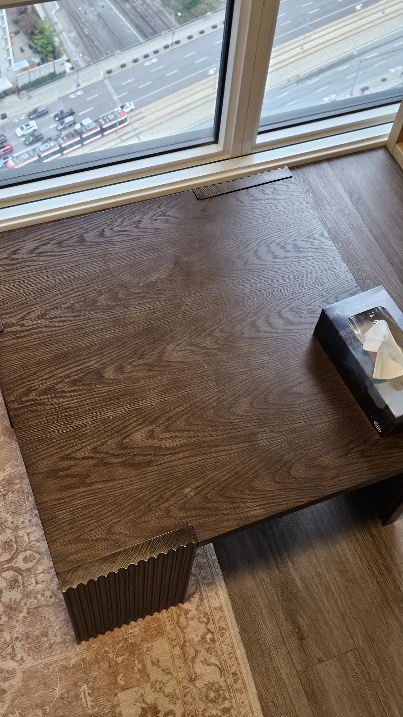 Brown Wooden coffee table/desk - photo 4