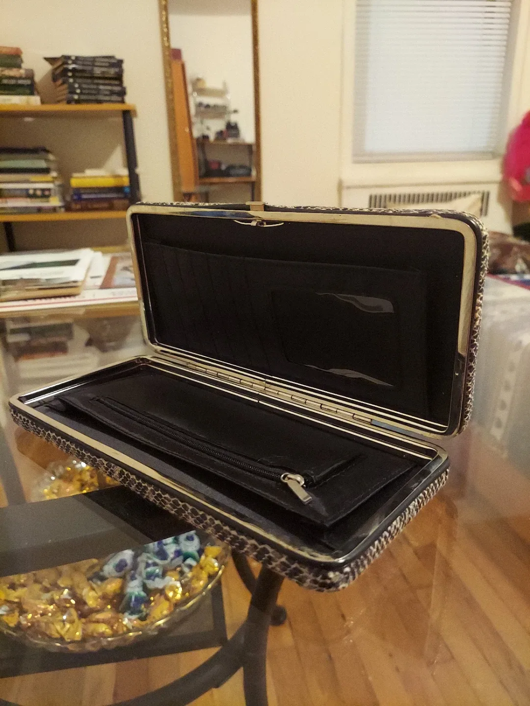 NEW **NEW YORK ** SNAKE WALLET **