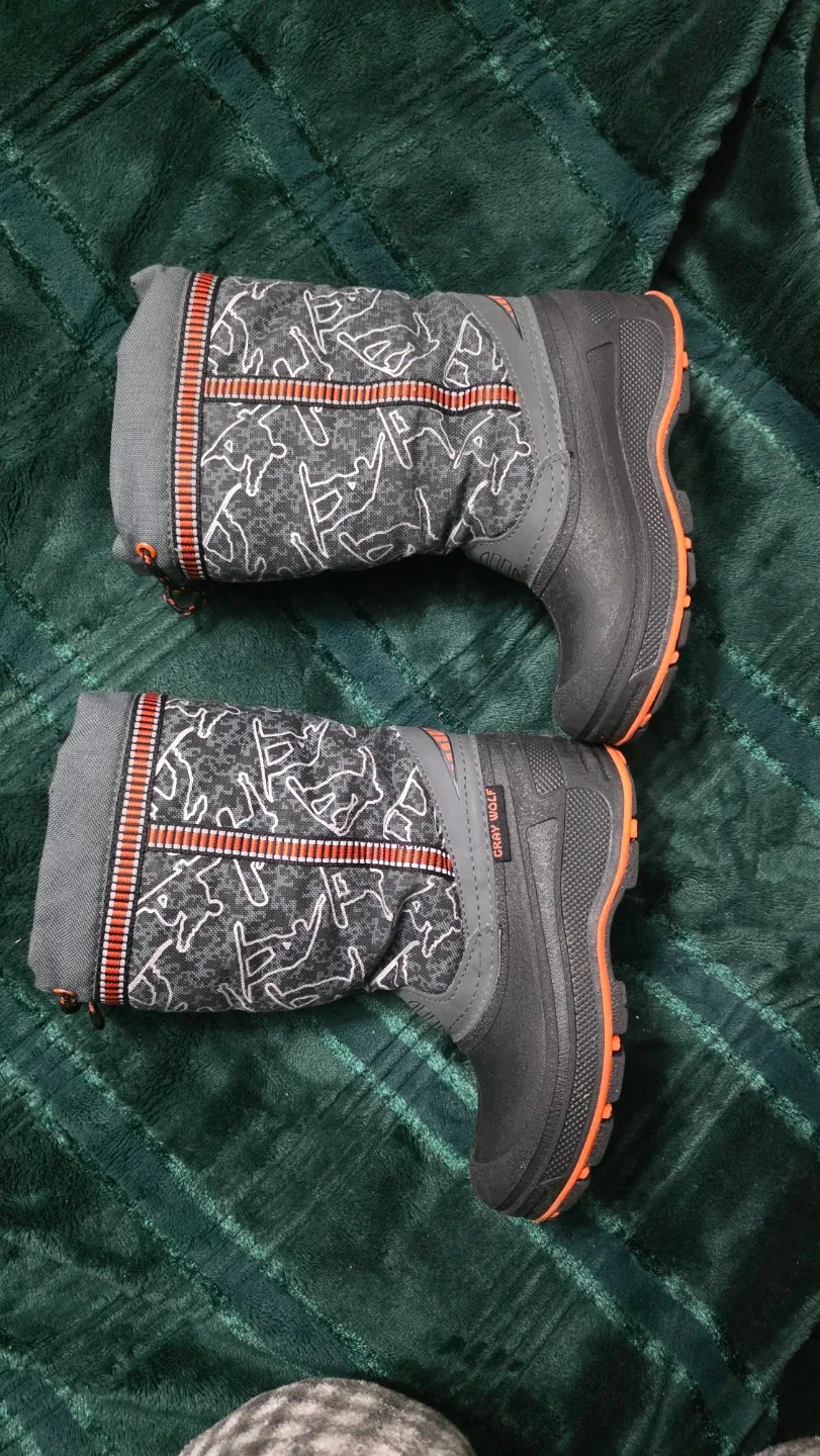 Courage Boots Size 12