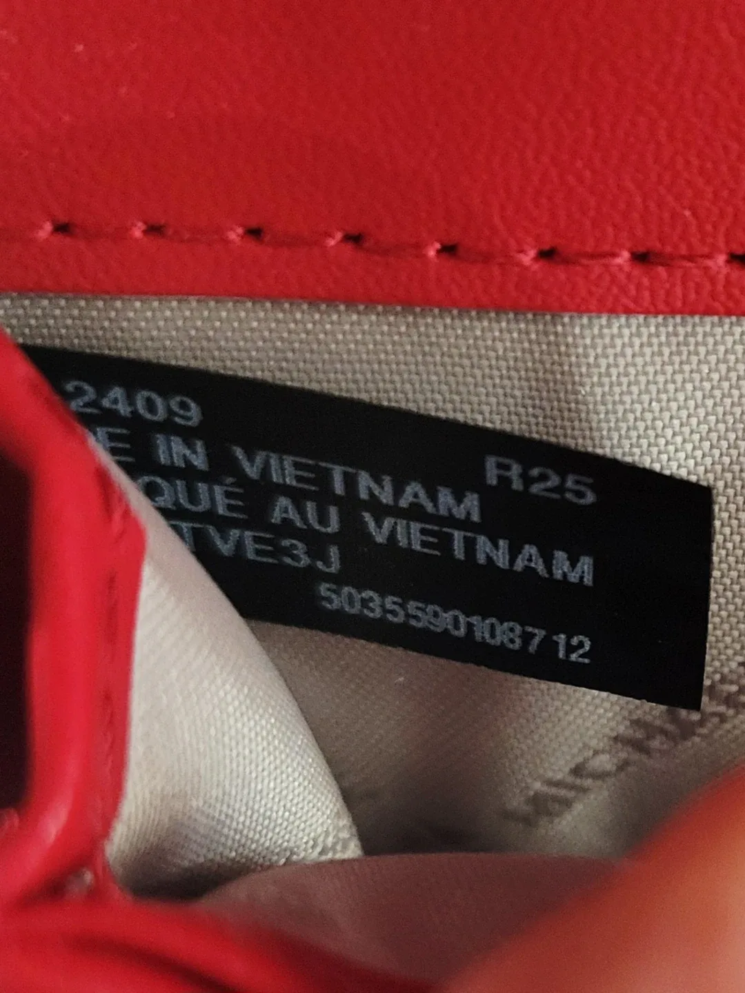 New MK Wristlet Phone Wallet image indicator(7)