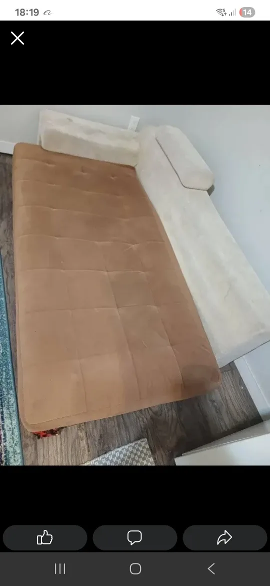 Beige Sectional Sofa image indicator(3)