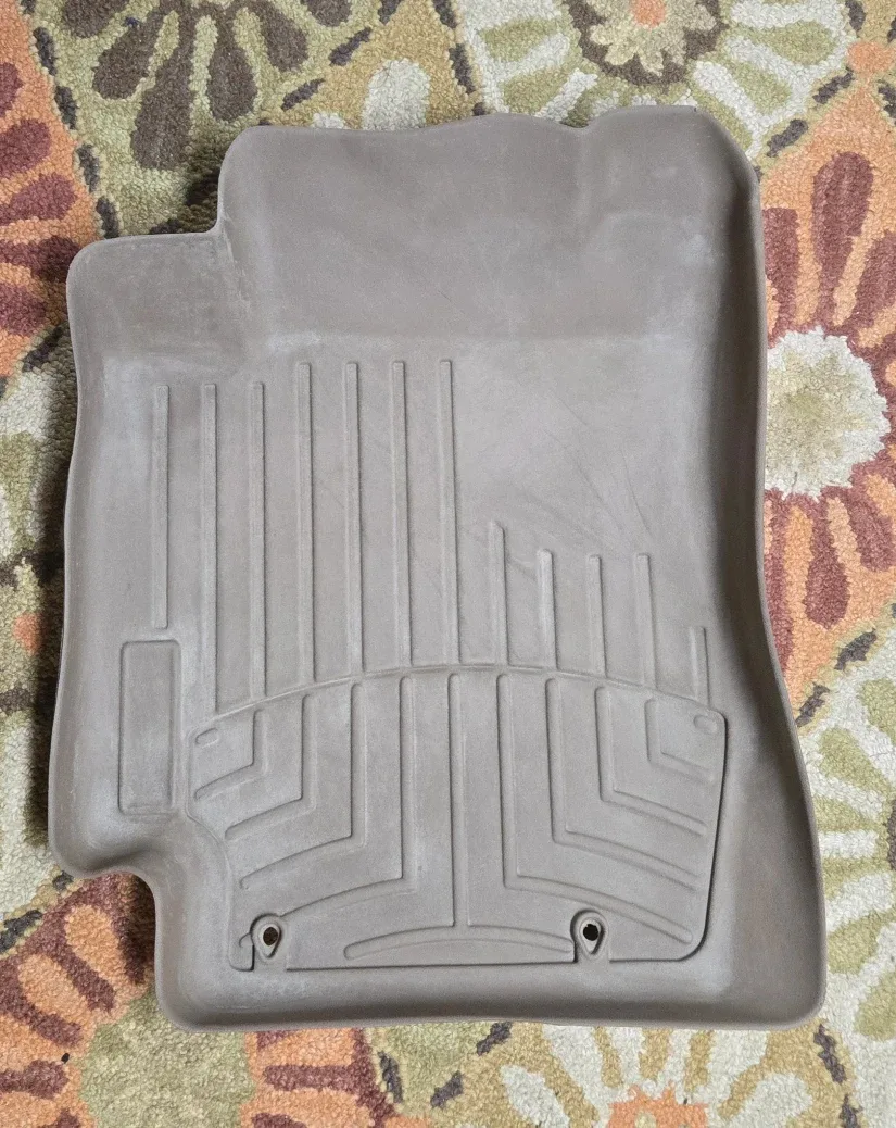 WeatherTech FloorLiners for 02-06 Toyota Camry image indicator(2)