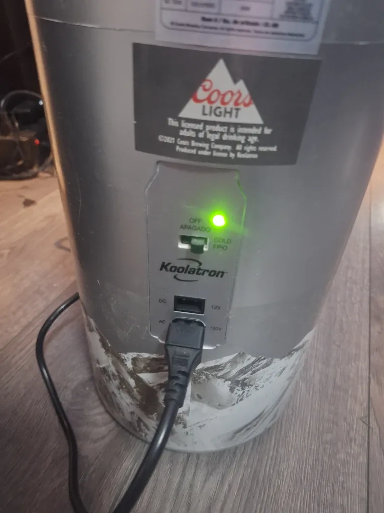 Coors Light Koolatron Mini Fridge image indicator(3)