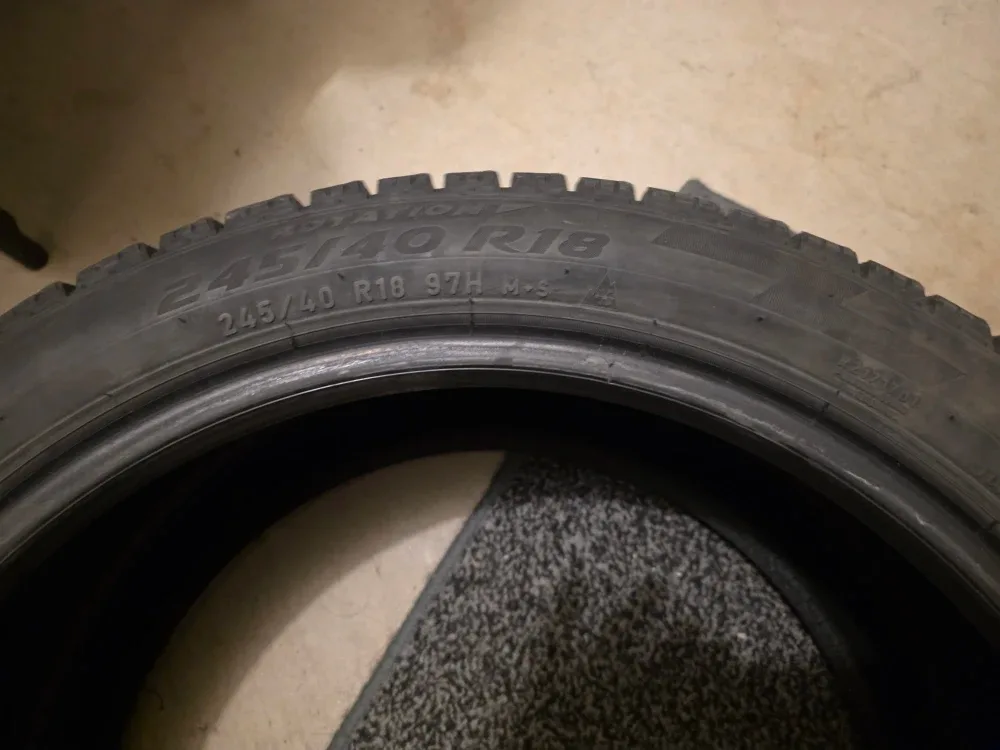 Continental  245/40 R18 Tires - Set of 4 image indicator(3)