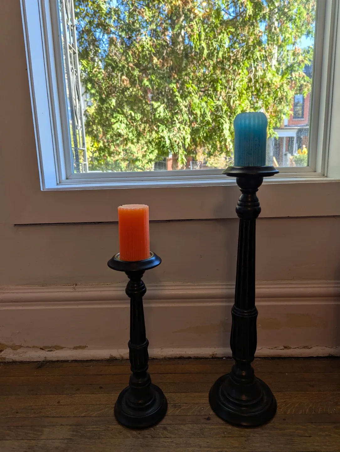 Black Candle Holders - Set of 2 thumbnail