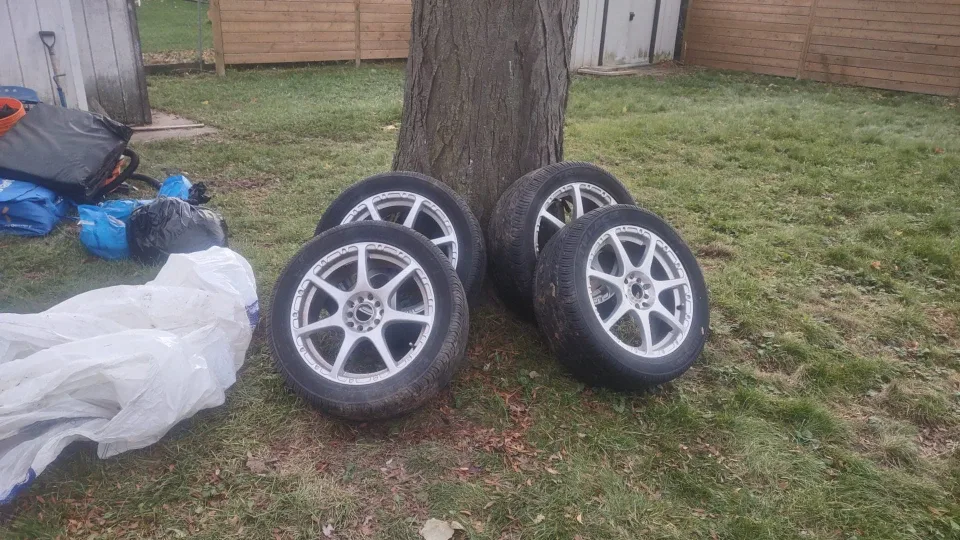 Set of 4 Tires 245/45ZR17 moving sale