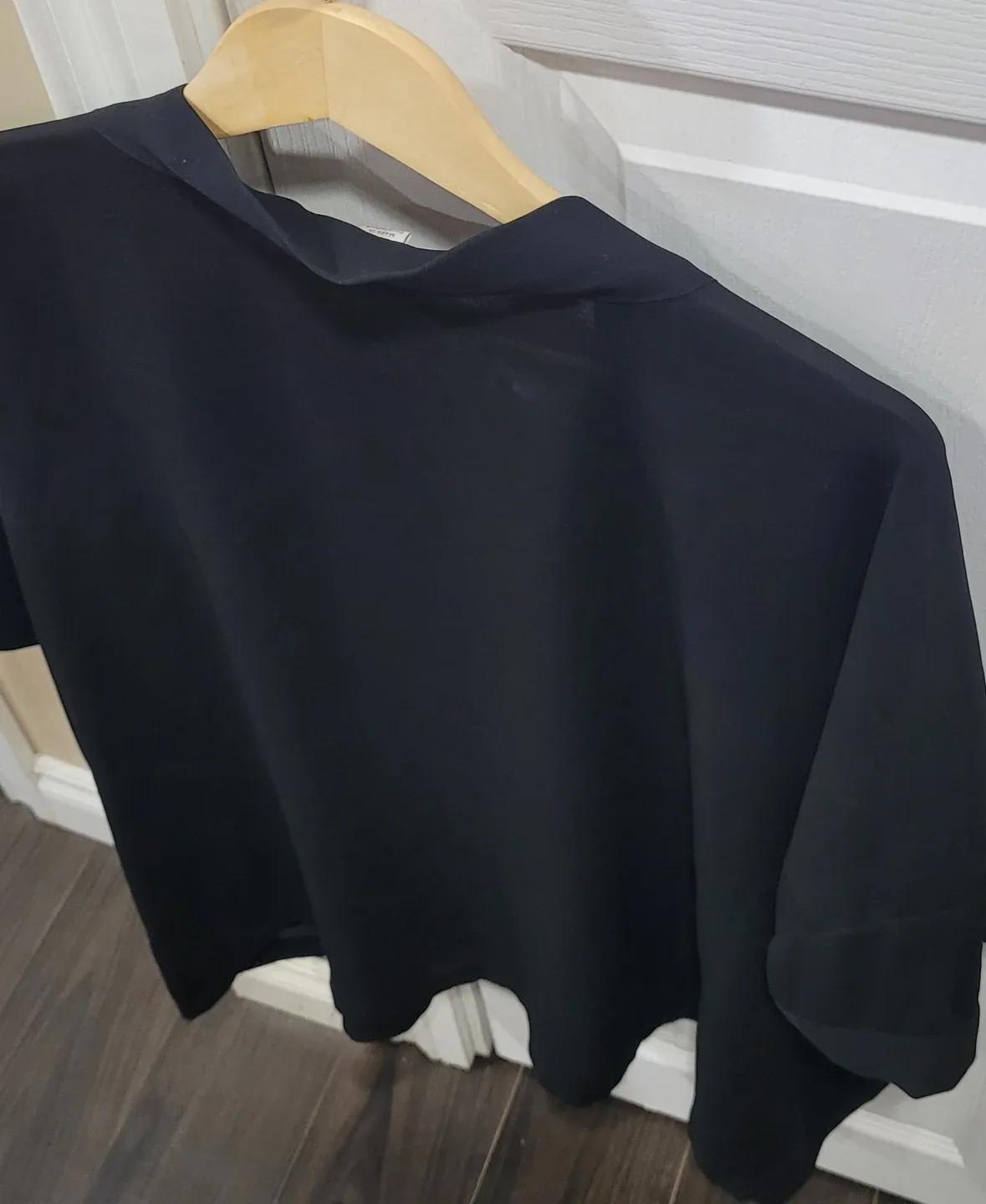 Amisu Black Kimono - Size Medium image indicator(5)