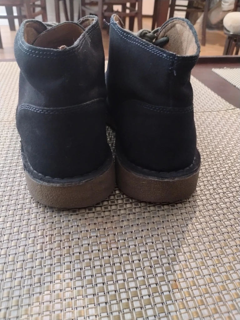 Clarks Black Suede Desert Boots - photo 3