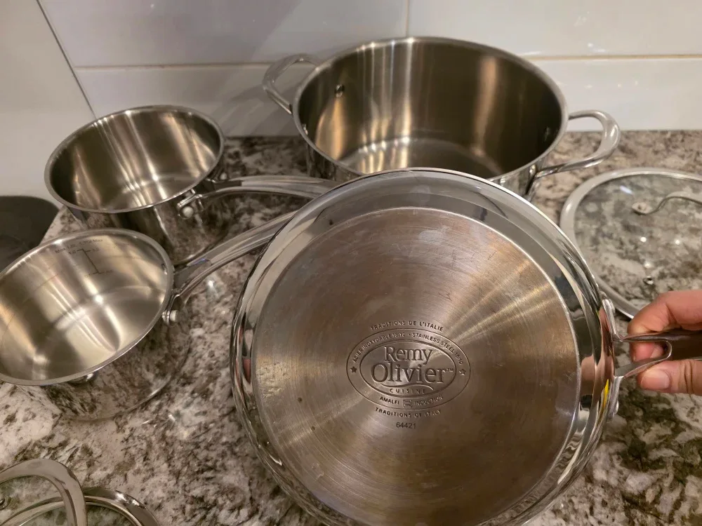 Renny Olivier Stainless Steel Cookware Set