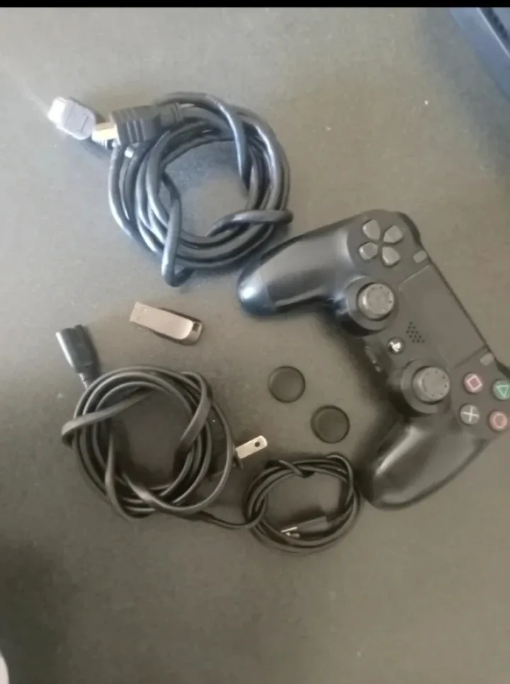 Ps4 in good condition image indicator(2)