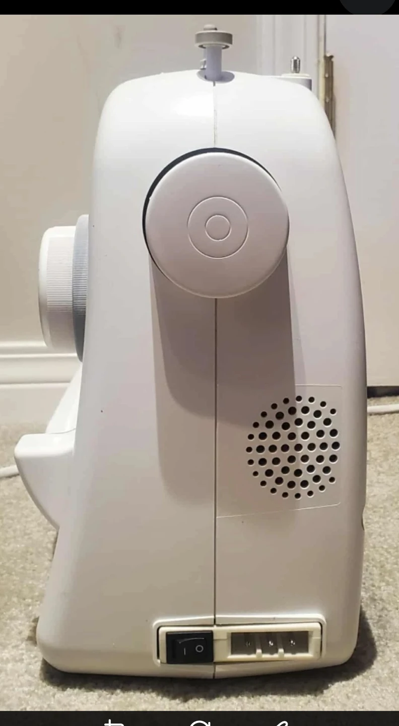 Brother XL-3750 Sewing Machine - photo 5