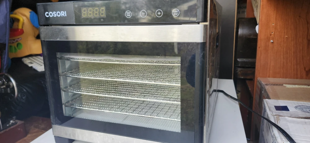Cosori Food Dehydrator - photo 2