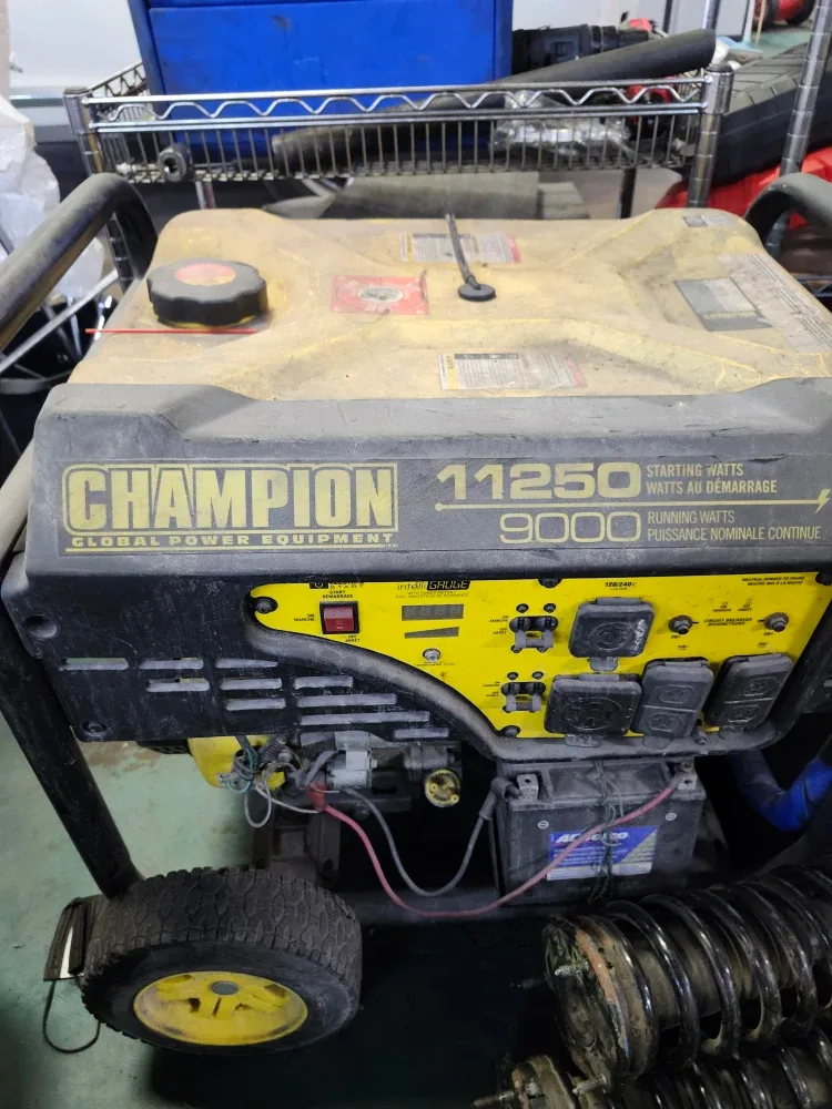 Champion 11250/9000W Generator