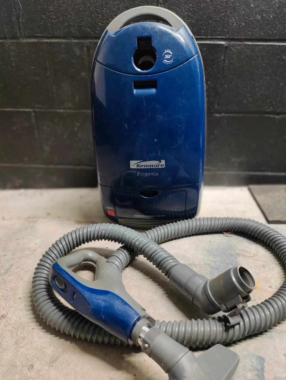 Kenmore Elegance Canister Vacuum image indicator(4)