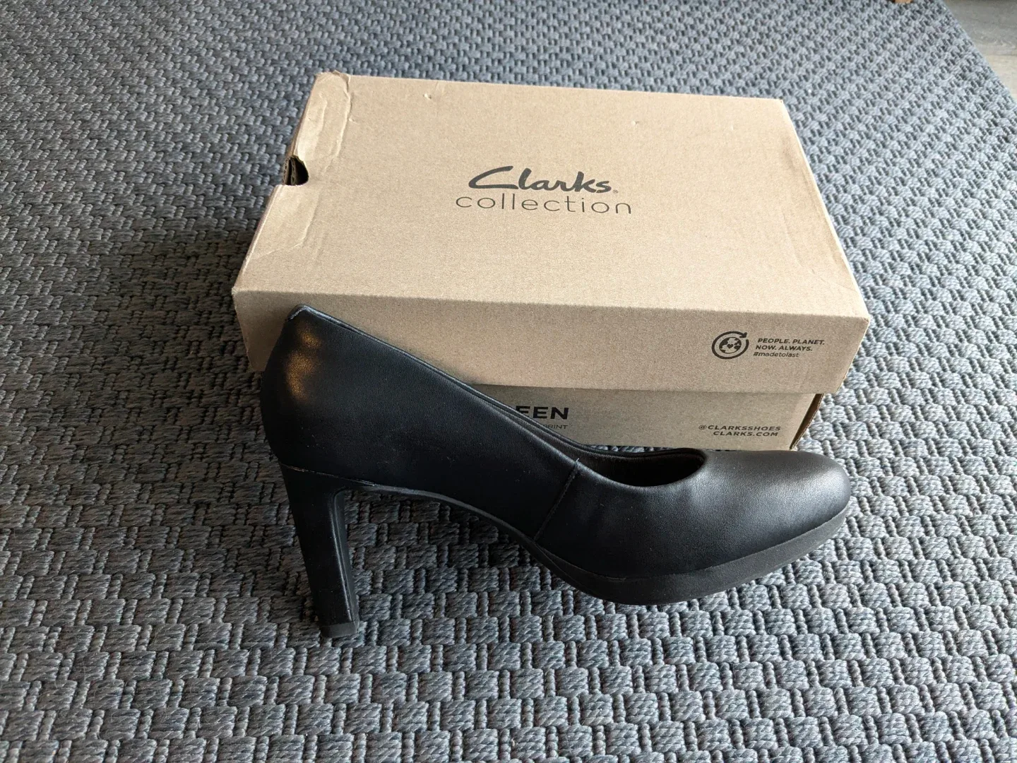 Clarks Black Leather Heels Fashion Boot, Size 8.5 wide image indicator(2)