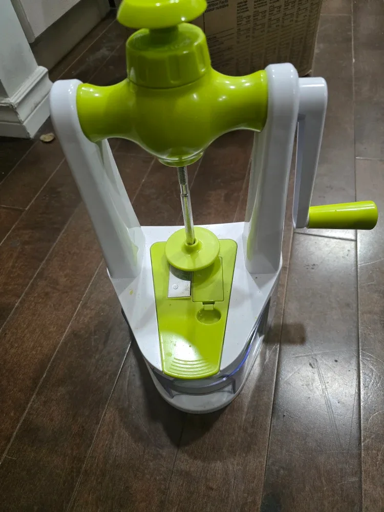 Paderno World Cuisine Spiralizer