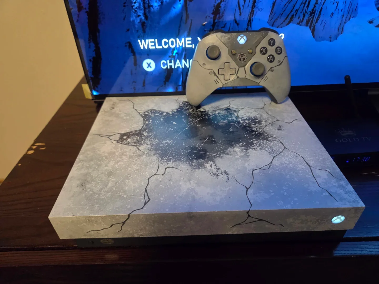 Xbox One Gears 5 Limited Edition Console