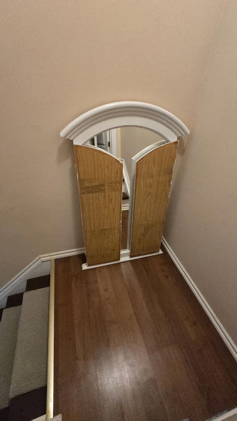 White Tri-Panel Wall Mirror - photo 3