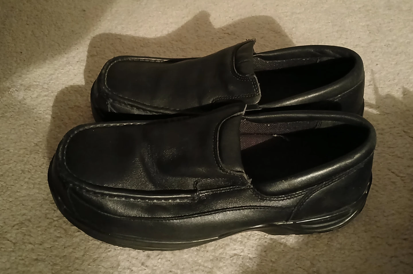 Florsheim Black Dressy Men Safety Shoes. Size 10.5.