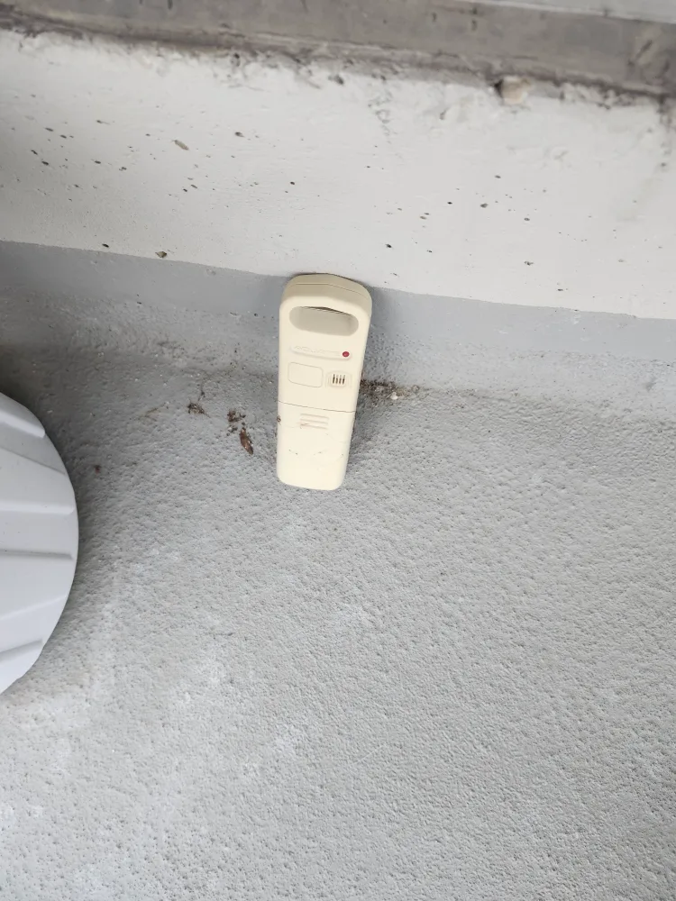 AcuRite Weather Station with Remote Sensor image indicator(3)