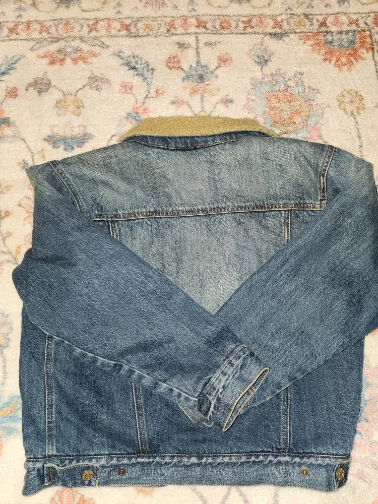 Kids jean jacket image indicator(3)