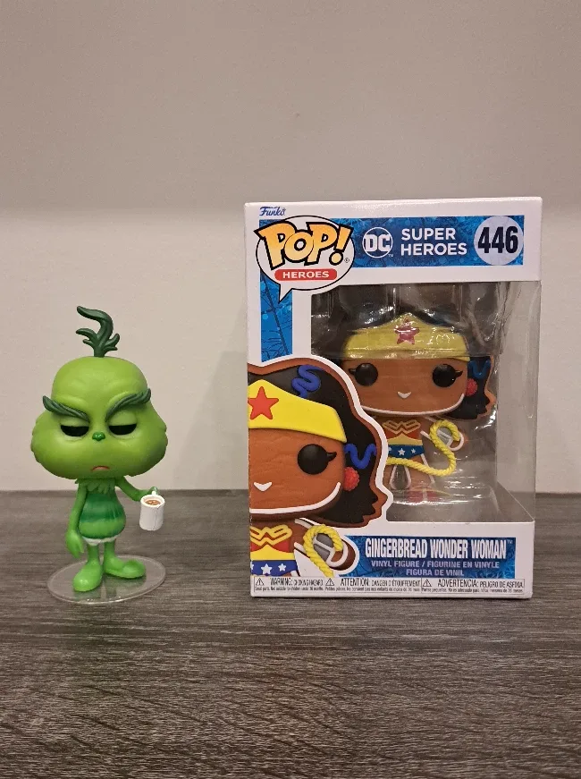 🎄🎁 Dr Seuss The Grinch in Underwear 🎁🎄 +more