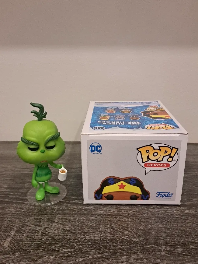 🎄🎁 Dr Seuss The Grinch in Underwear 🎁🎄 +more image indicator(5)