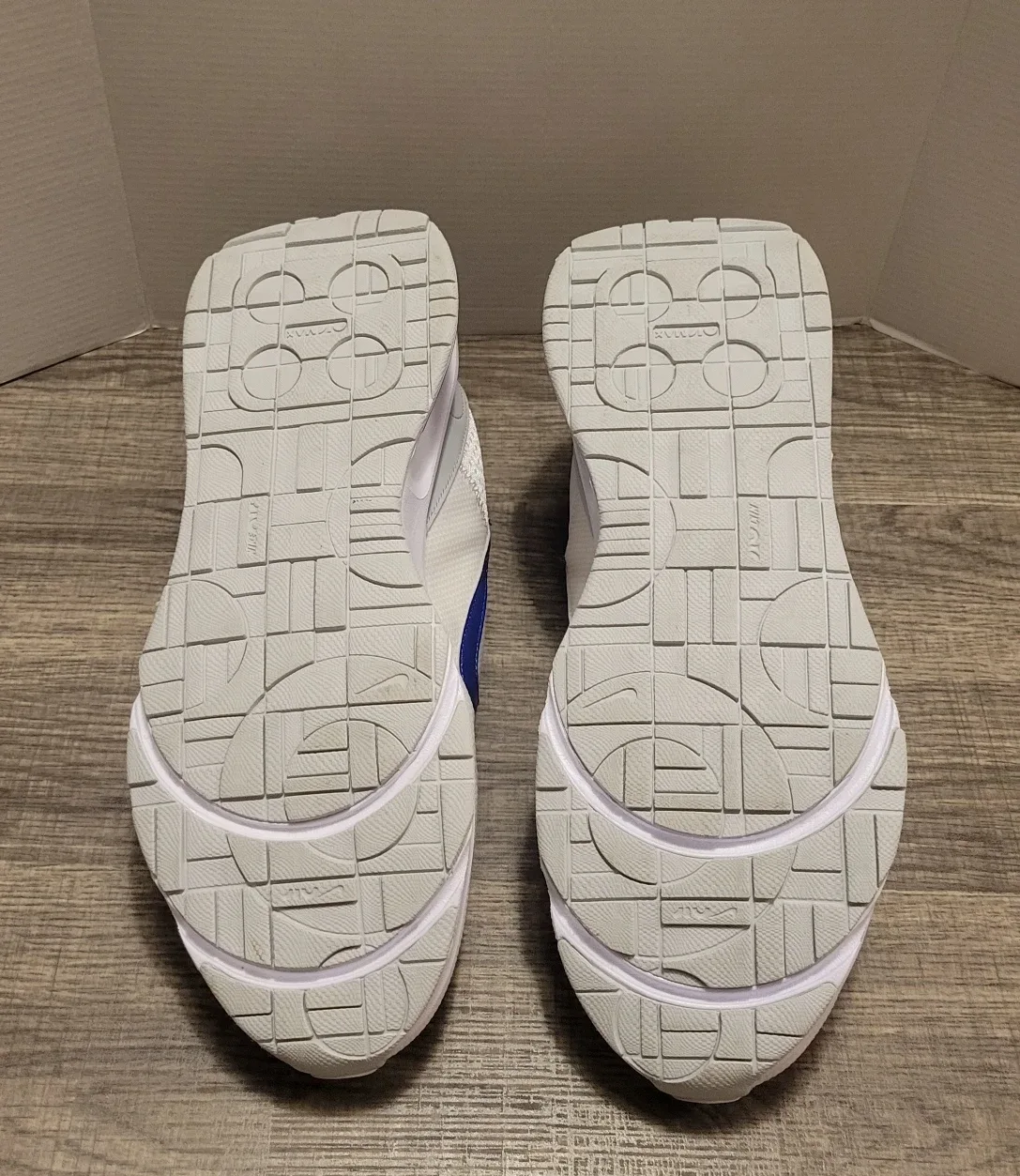 Nike Air Max INTRLK Lite White/Blue Size 11 image indicator(6)