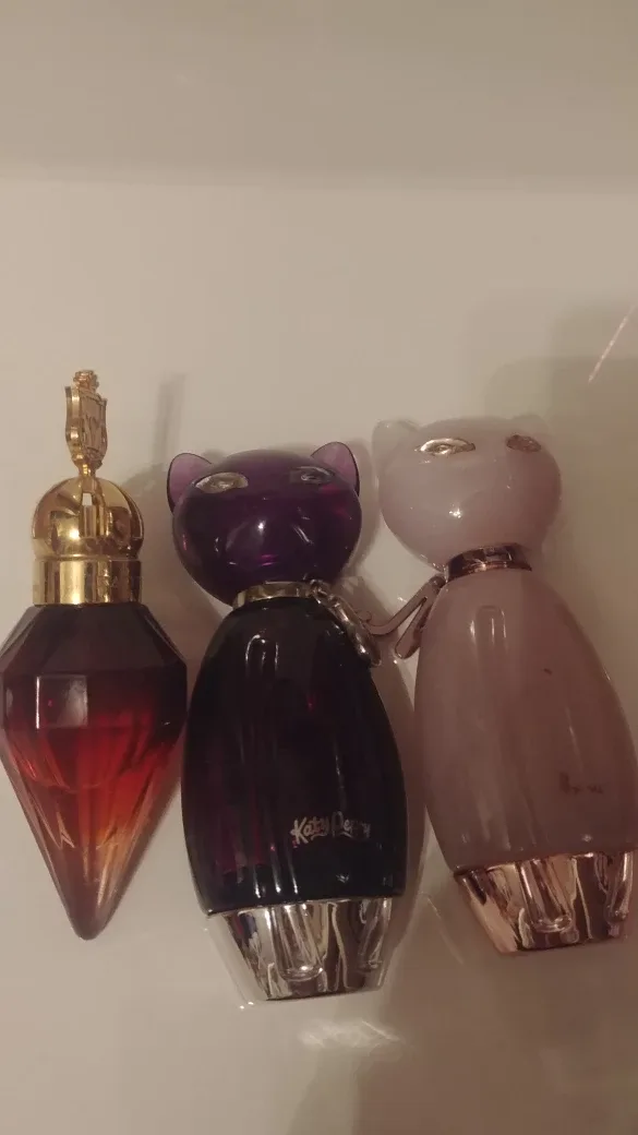 Katy Perry Purr & Meow Eau de Parfum Set image indicator(9)