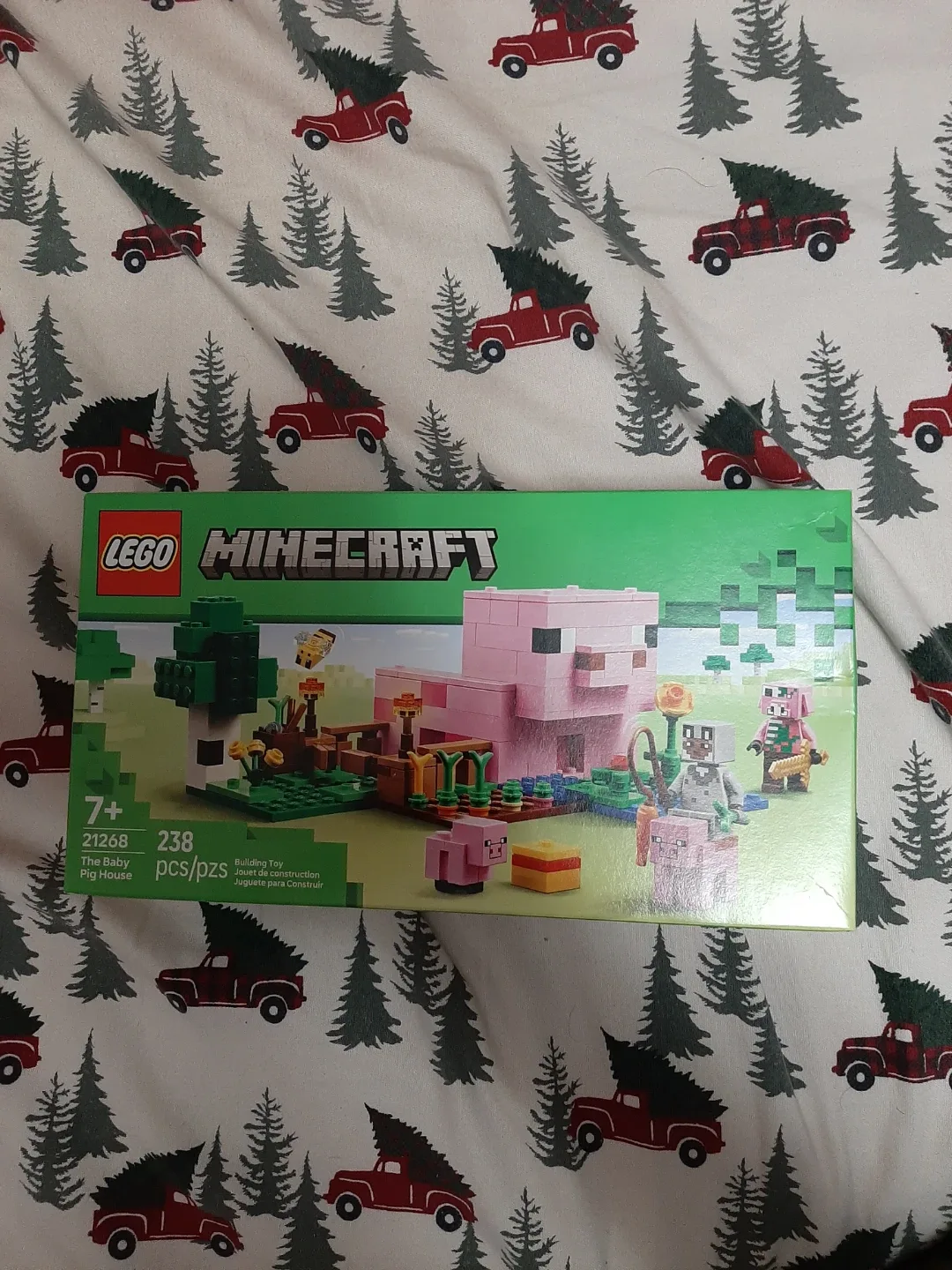 LEGO Minecraft The Baby Pig House 21268 (New)