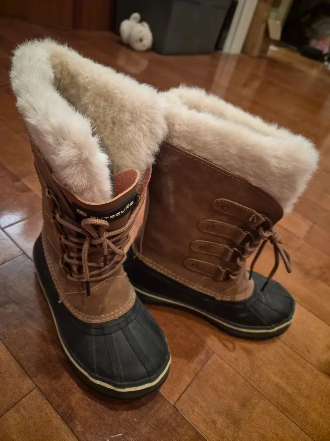 Sorel Winter Boots, Brown size 6 thumbnail