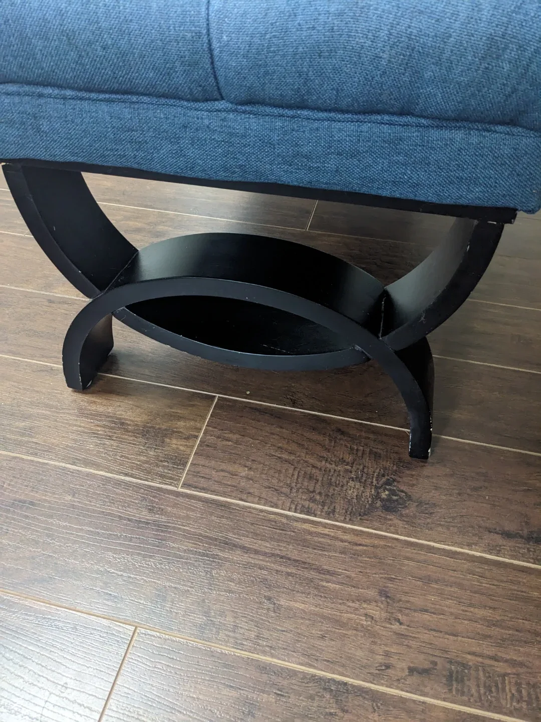 Blue Tufted Ottoman Bench image indicator(3)