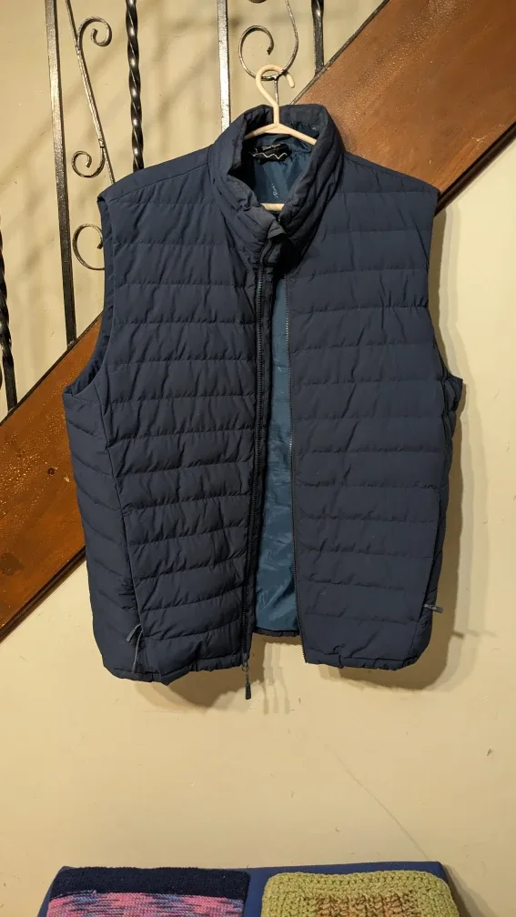 Wind River XL Puffer Vest - Navy Blue