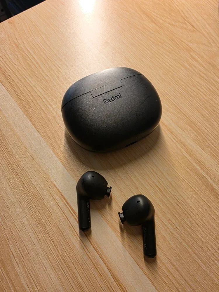 Redmi Buds 4 Active - Black image indicator(4)