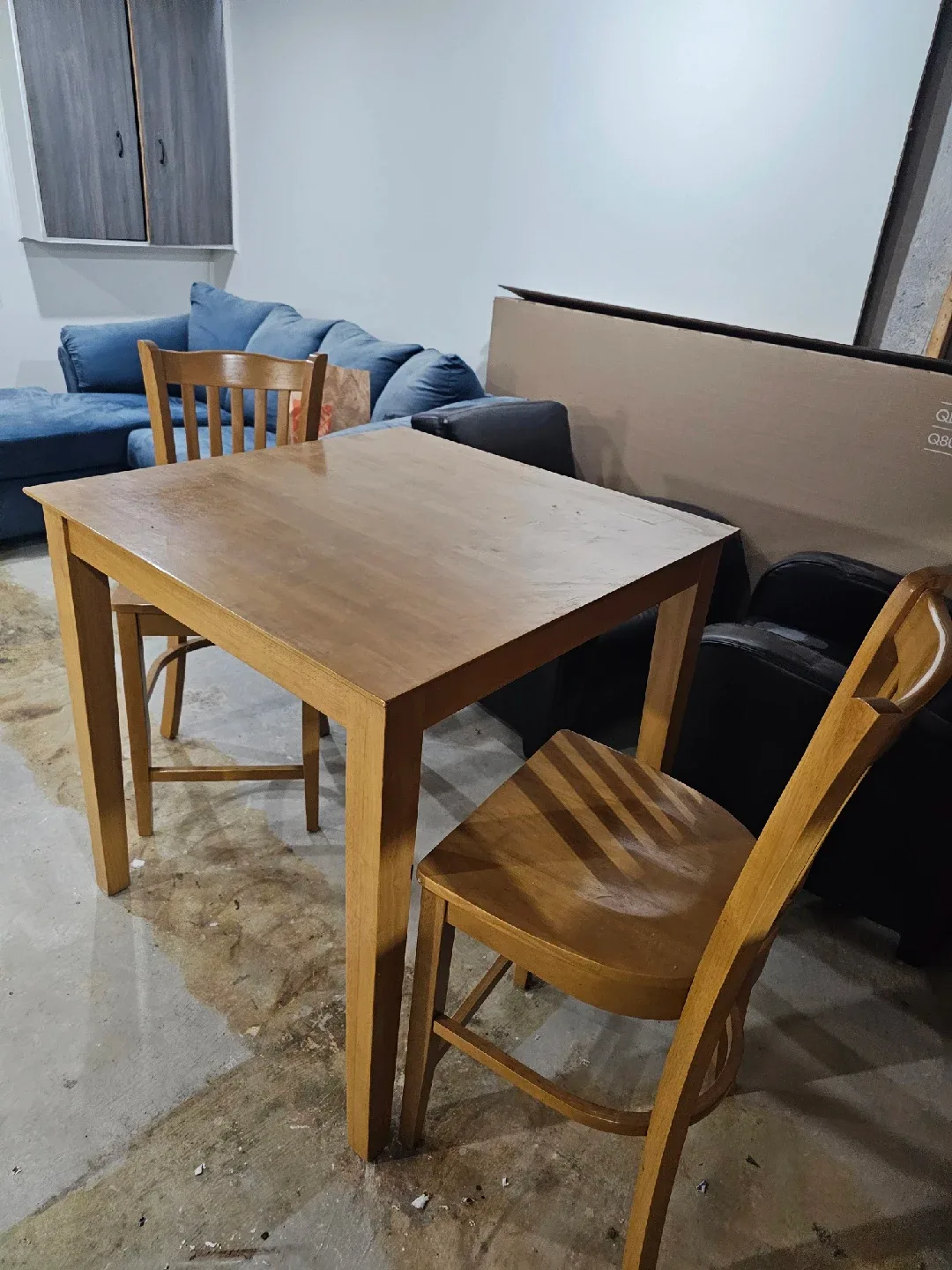 Wooden Dining Table with Two Chairs image indicator(7)