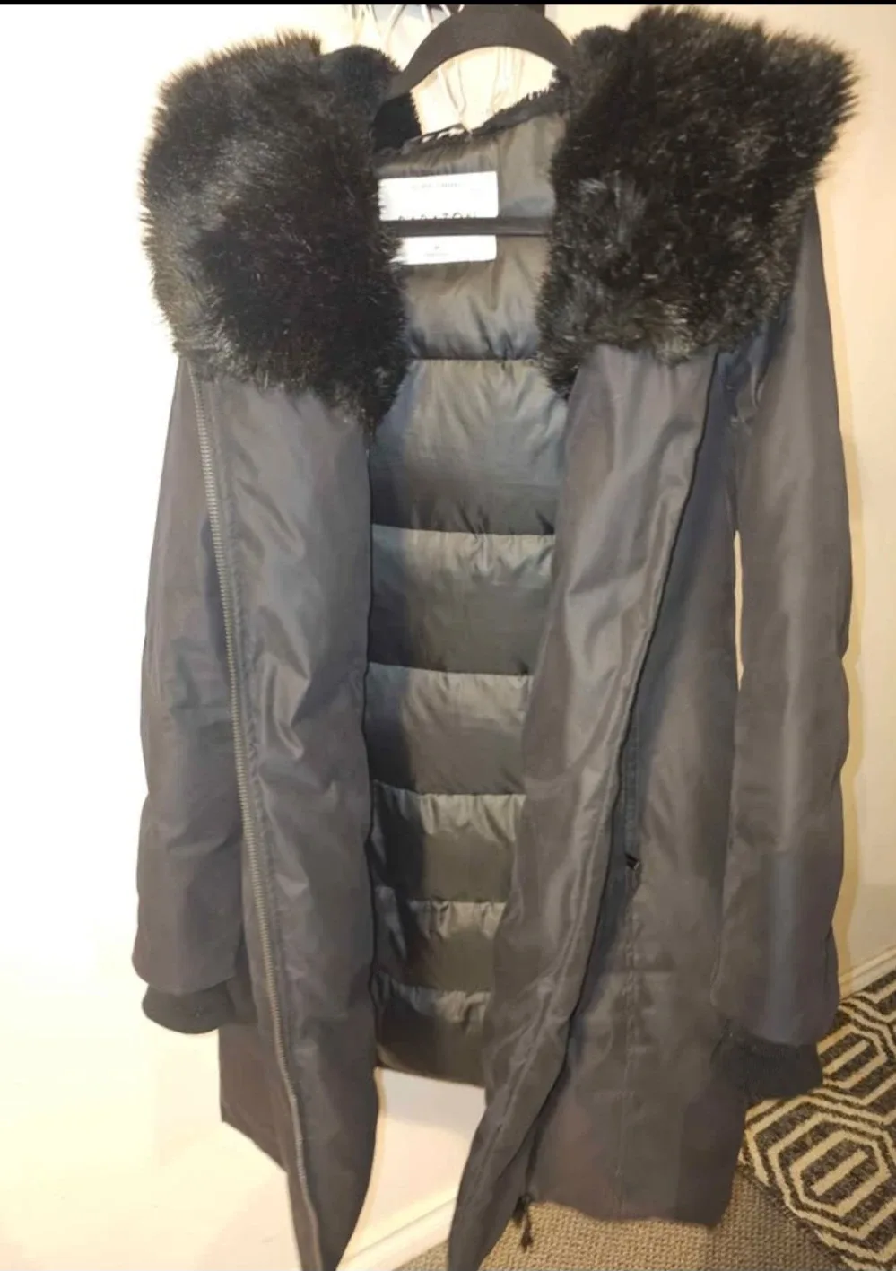 Aritiza Babaton St. Moritz Parka - Size M