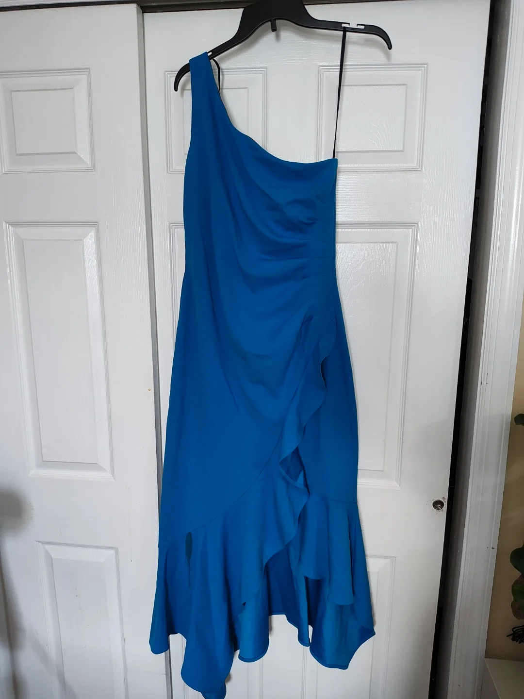 Blue One-Shoulder Ruffle Dress image indicator(2)
