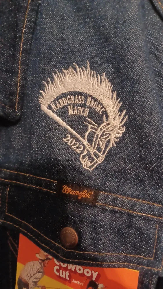 Wrangler Authentic Western Denim Jacket - Size M image indicator(3)