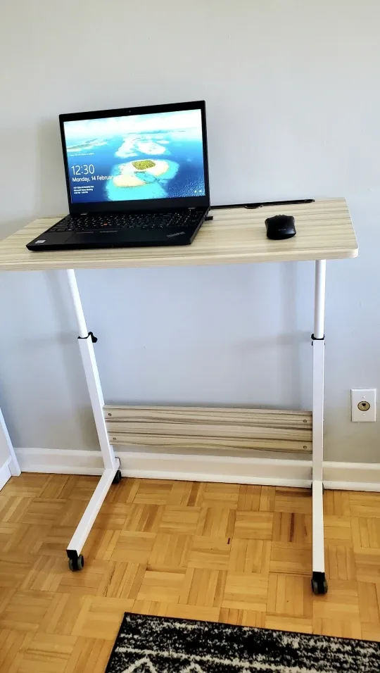 Adjustable Computer Desk or Table *new image indicator(2)