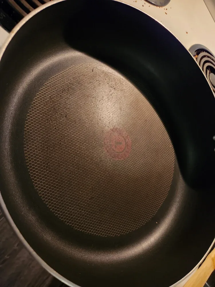 T-fal frying pan with lid image indicator(4)