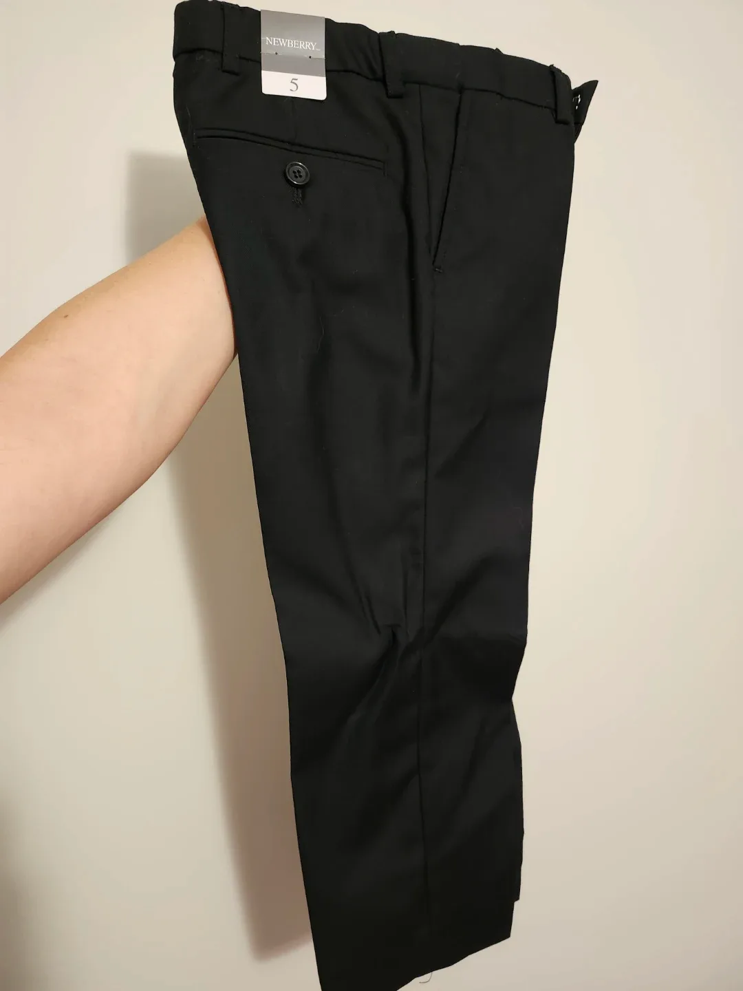 New with tags Newberry boys size 5 dress pants. image indicator(2)