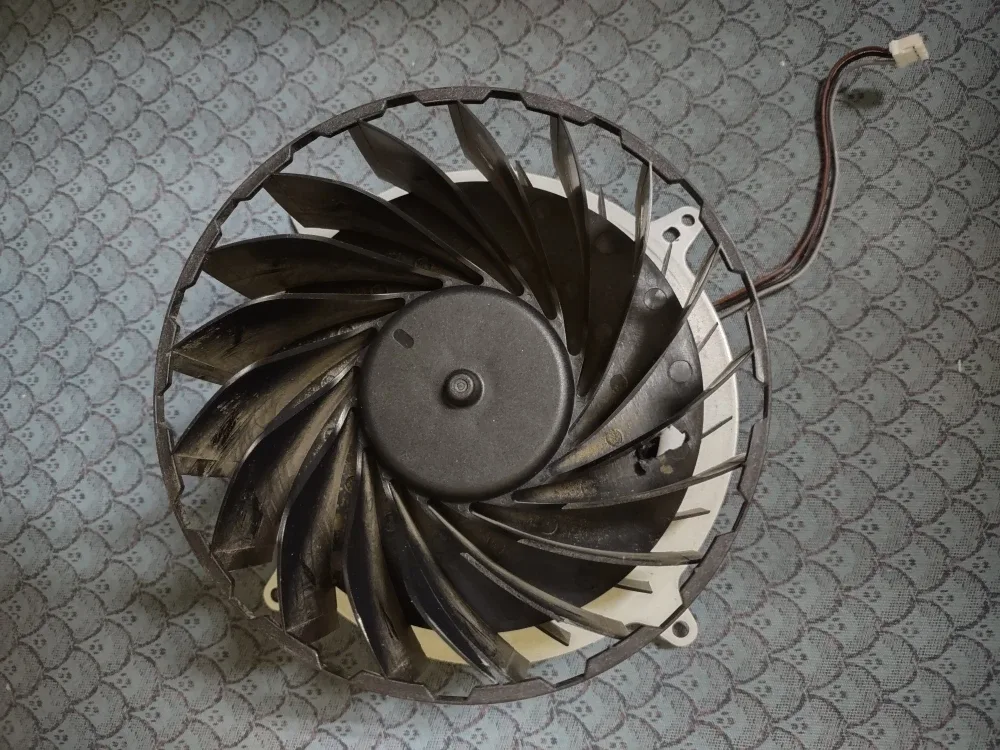 PS5 slim fan