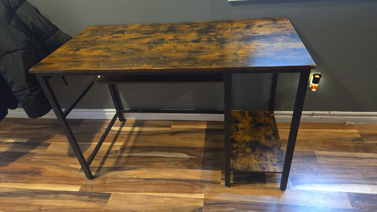 Computer Desk thumbnail