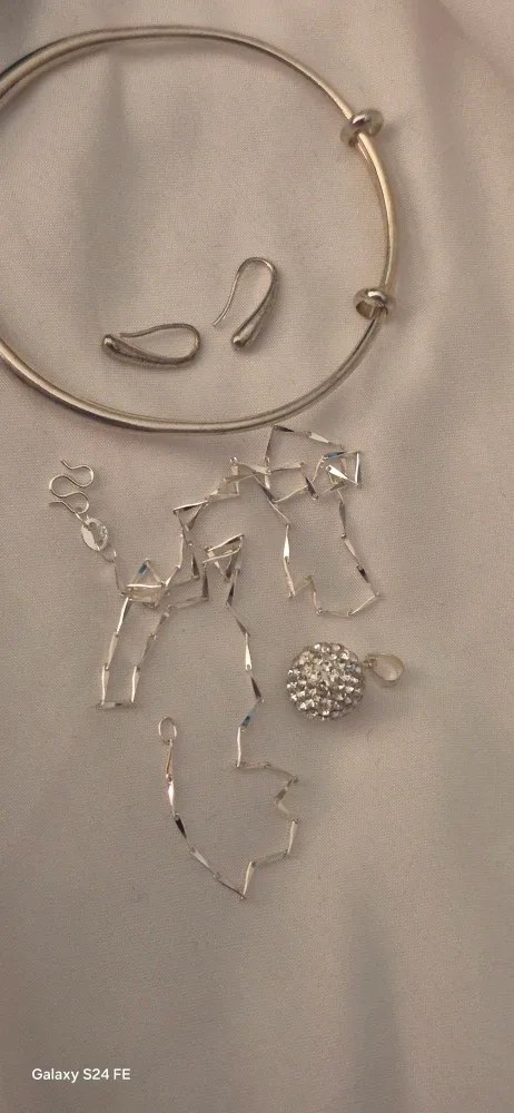 All 4 pieces 725 stamped