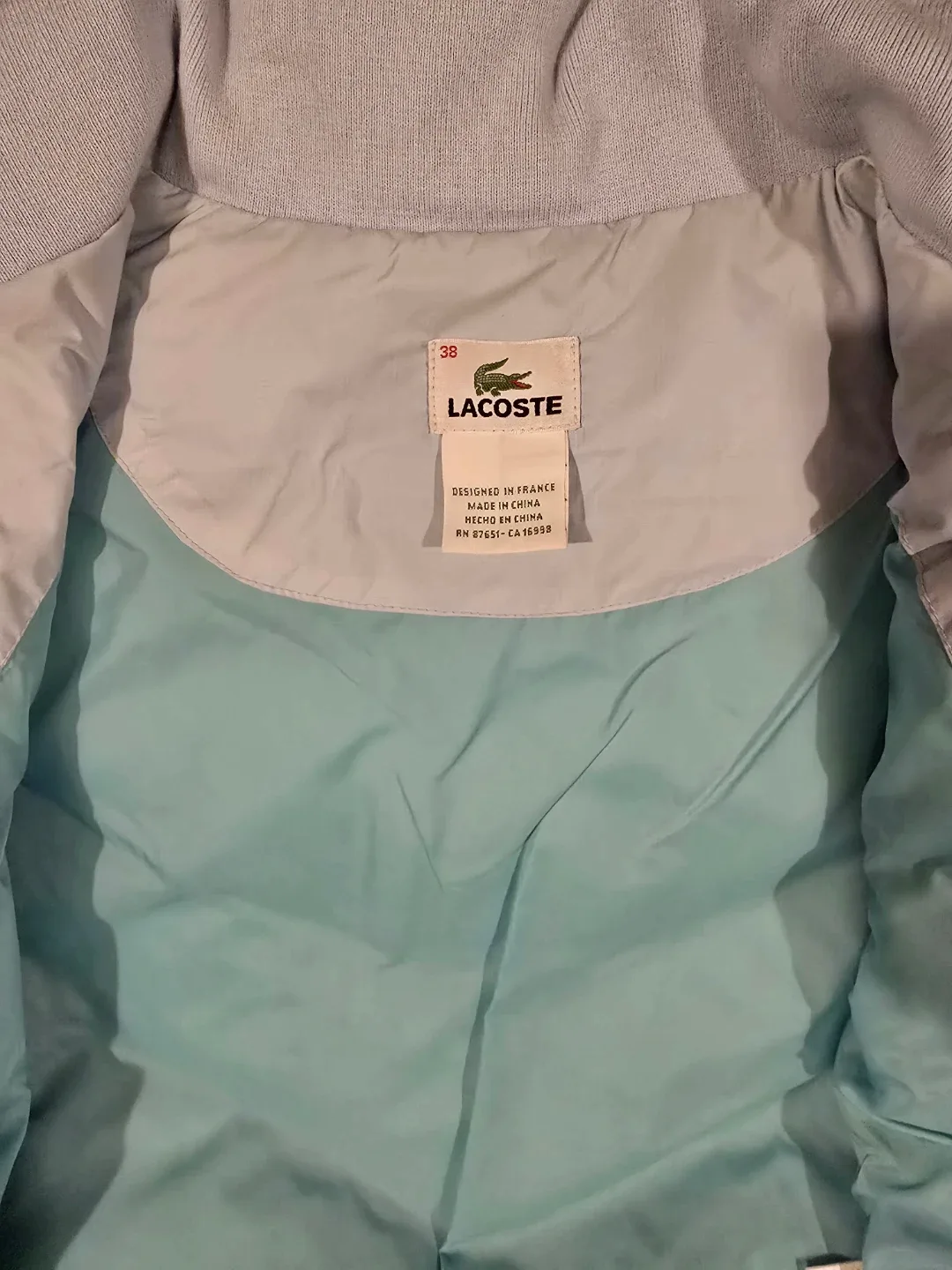 Lacoste Puffer Jacket - Size 38 image indicator(4)