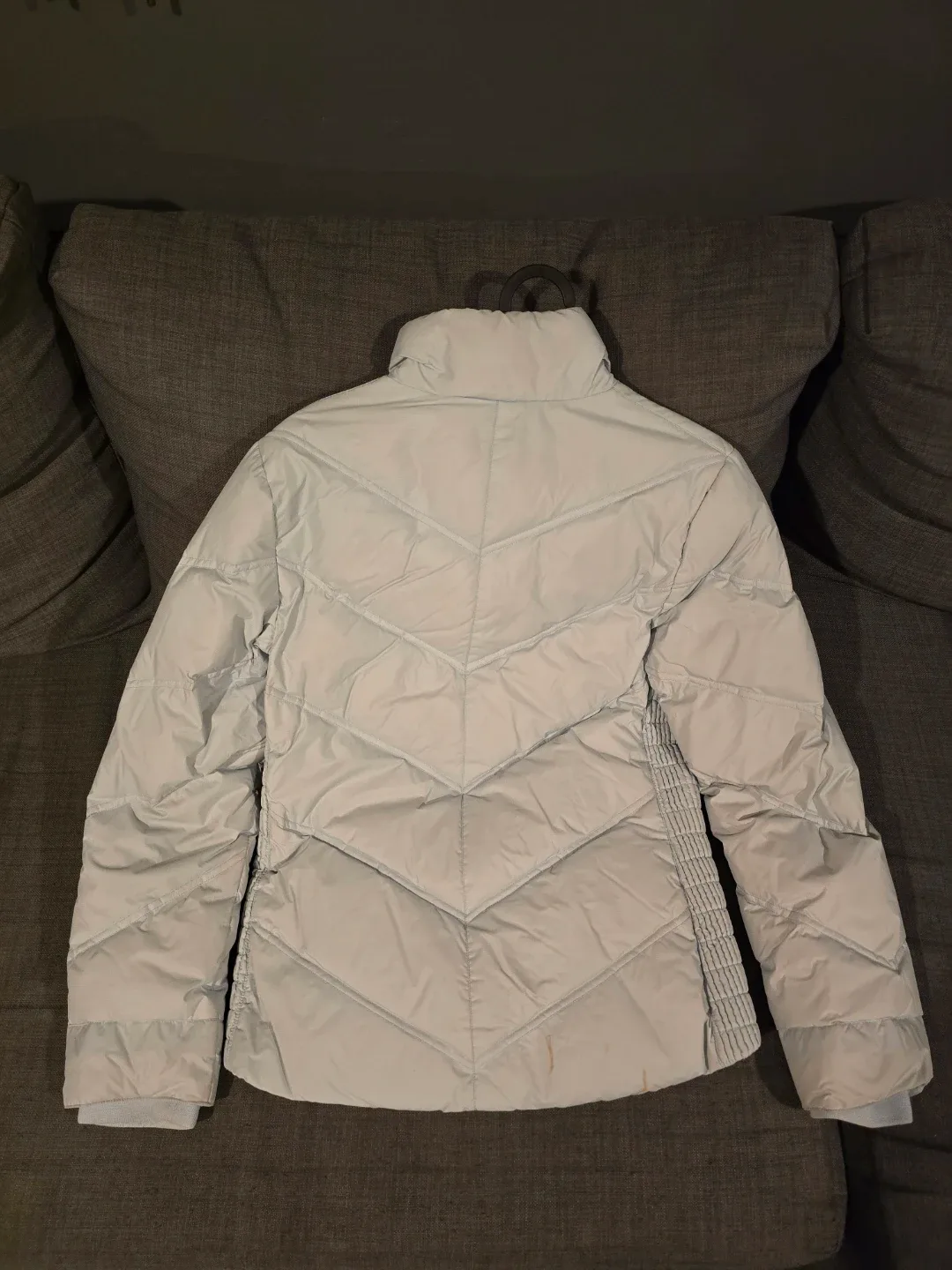 Lacoste Puffer Jacket - Size 38 image indicator(5)
