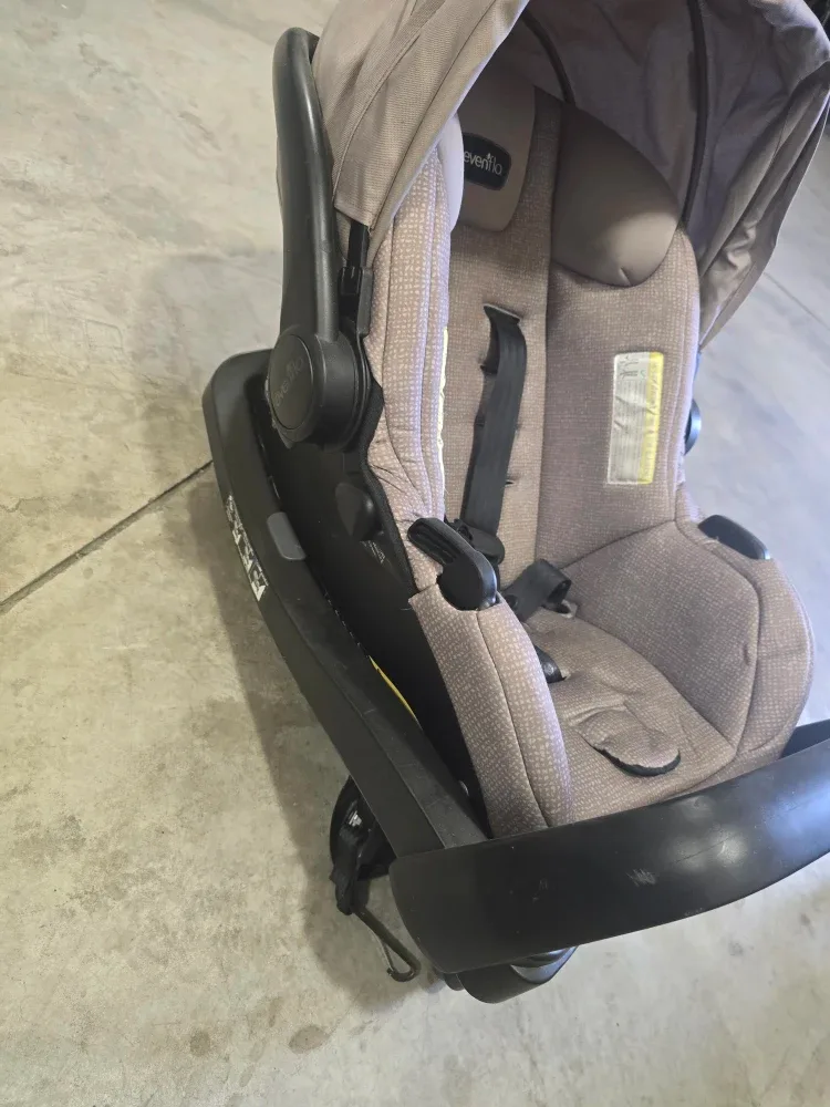 Evenflo Infant Car Seat